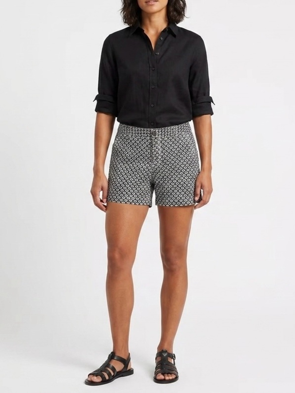 a.n.a Black & White Geometric Print Tailored Shorts